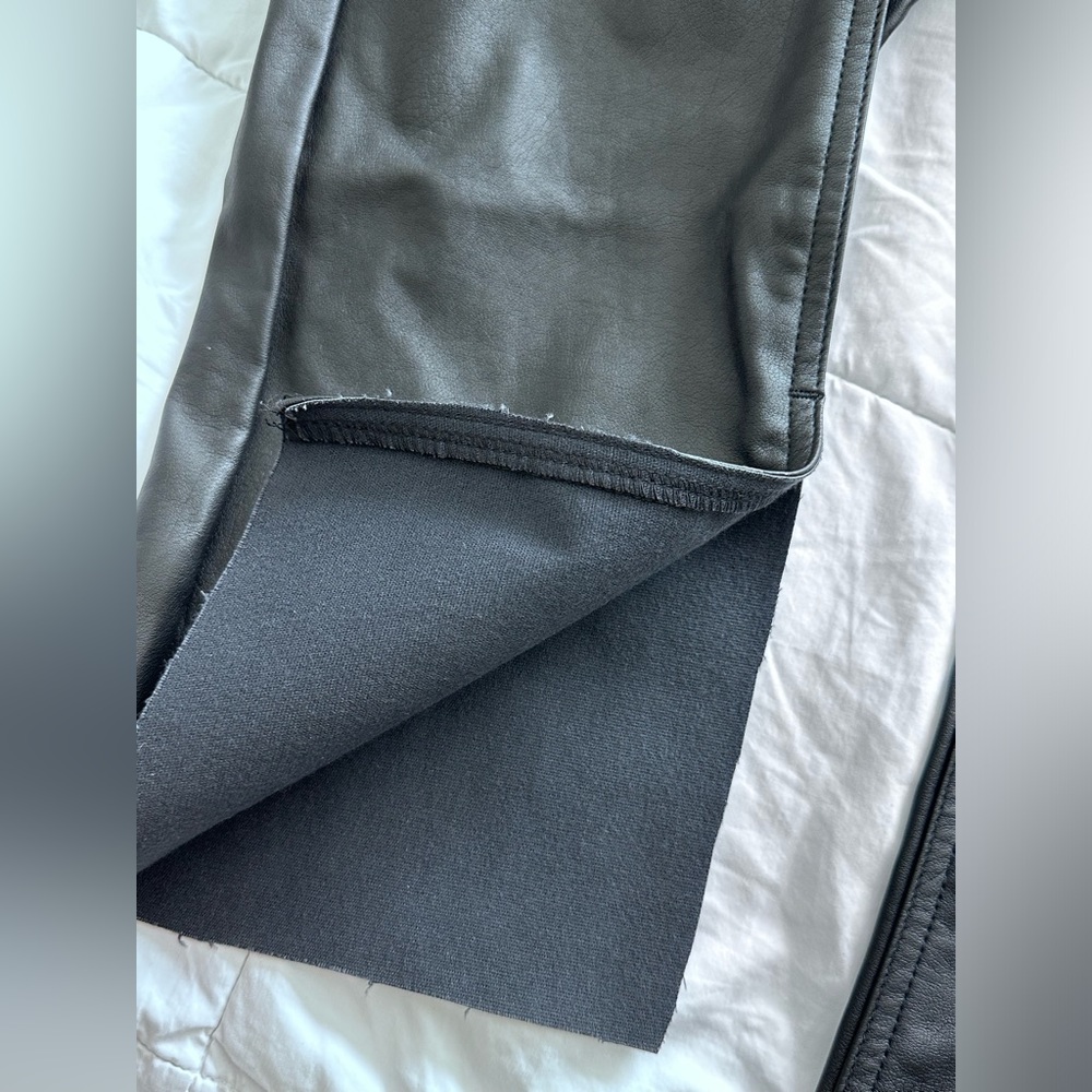 New with tags / faux leather - Picture 5 of 9